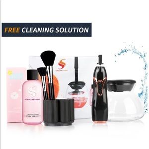 Makeup Brush Cleaner (Black)